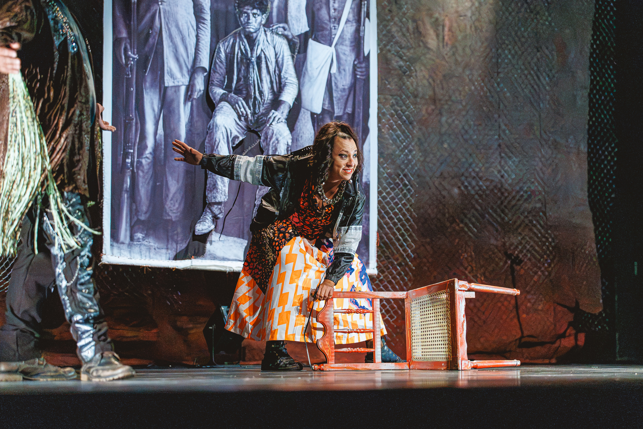 Jararaca[s] é teatro das atitudes